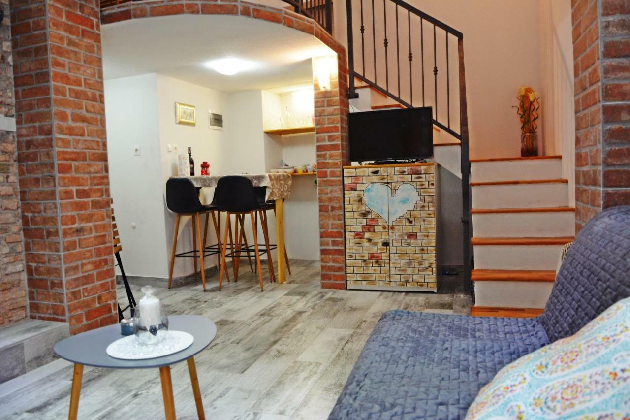 Apartment Tena Senj  Exteriör bild